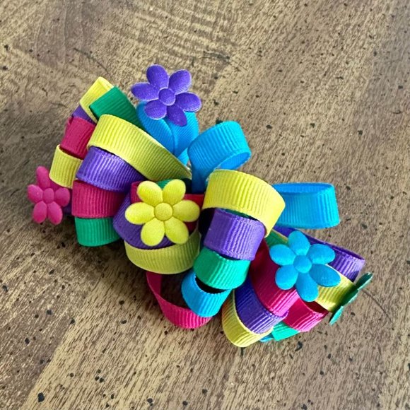 Handmade Girl's Barrette - Picture 1 of 5